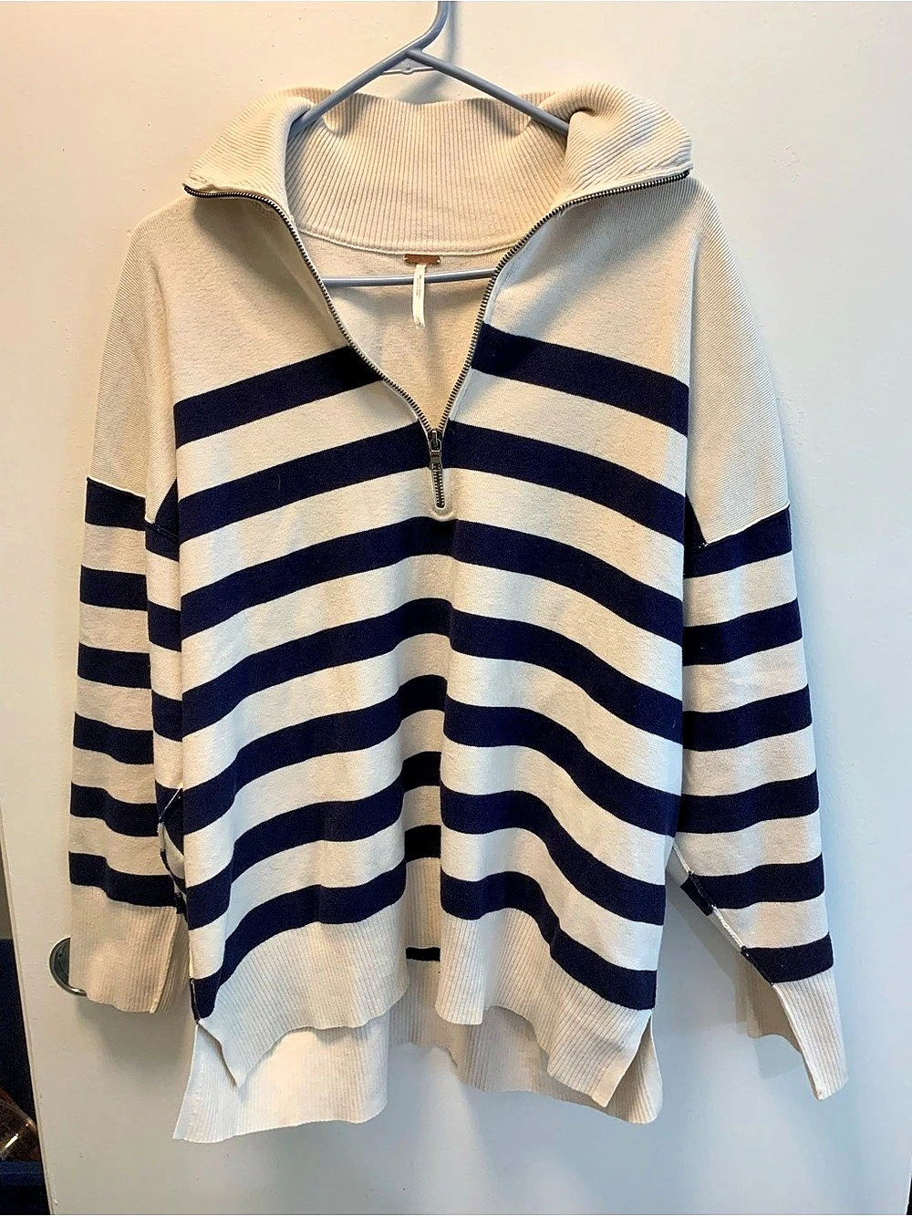 Free People Palm Springs Striped Pullover V-Neck Sweater Size small